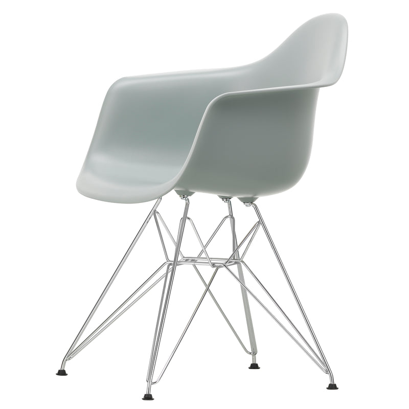 Vitra - Eames Plastic Armchair DAR RE | hellgrau RE / verchromt