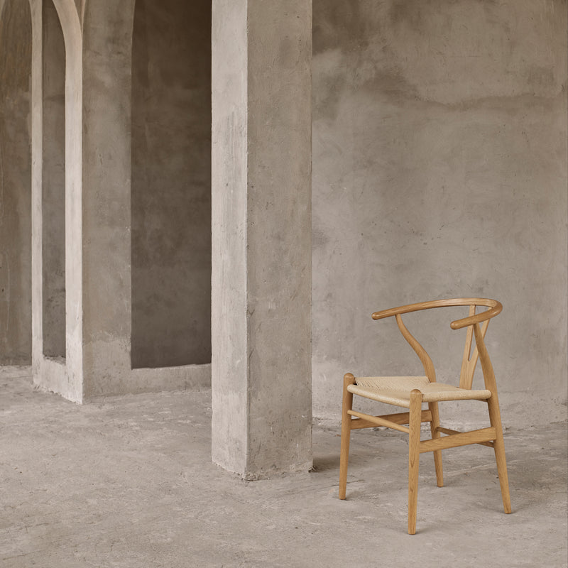 Carl Hansen - CH24 Wishbone Chair, schwarzes Geflecht