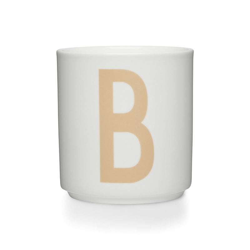 Design Letters - AJ Porzellan Becher A-Z | B / beige/weiß