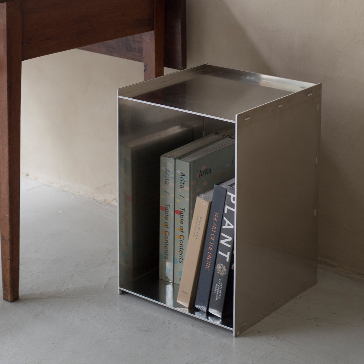 Frama - Rivet Box Beistelltisch | 