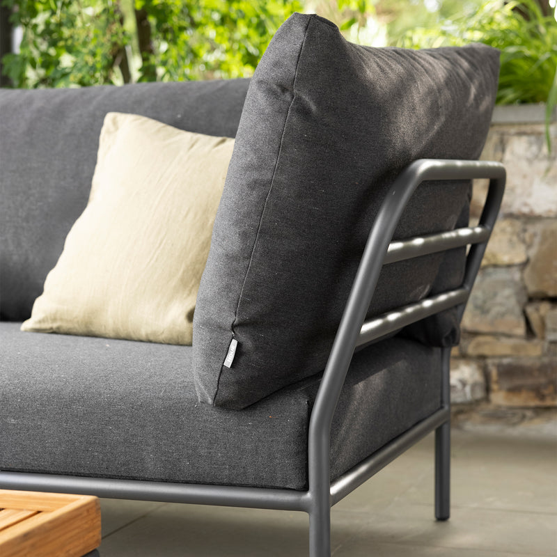 HOUE - Level 2 Chaise Longue
