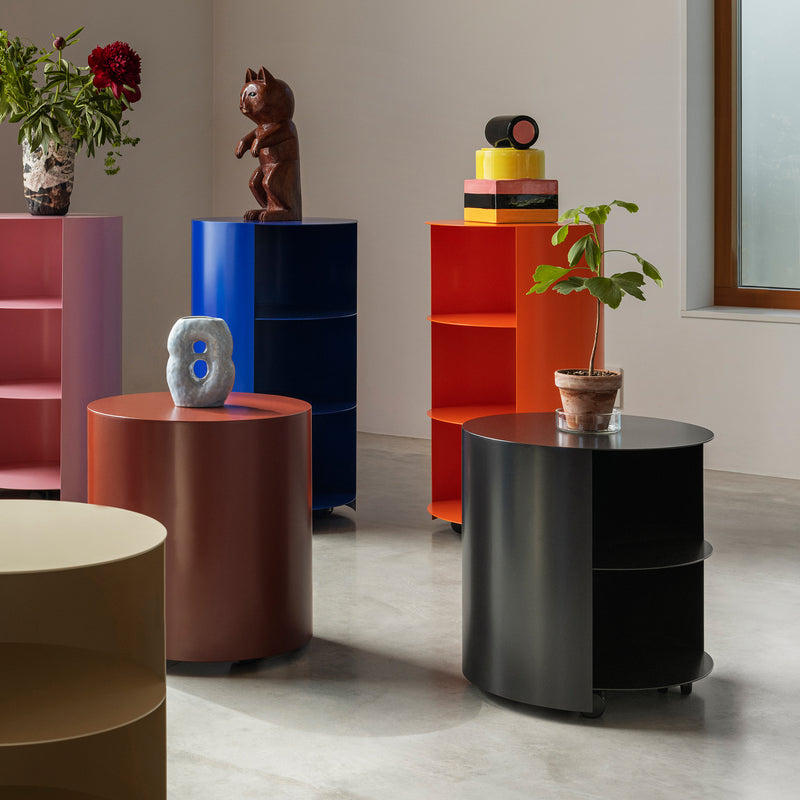Hem - Hide Beistelltisch | side table / signal black smooth