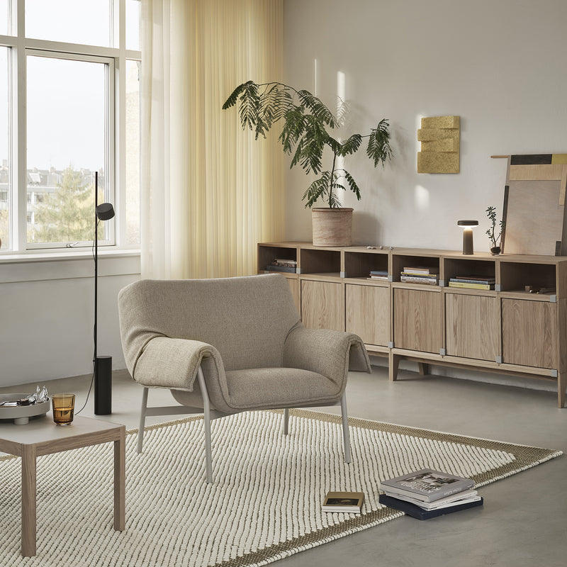 Muuto - Stacked Regalmodul mit Tür
