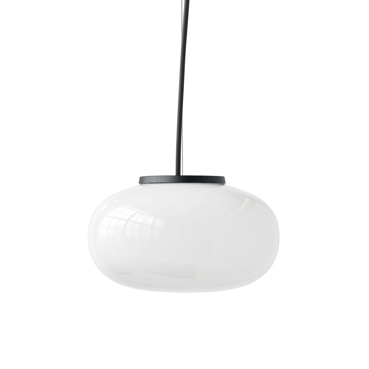 New Works - Karl-Johan LED Pendelleuchte | small / white opal glass