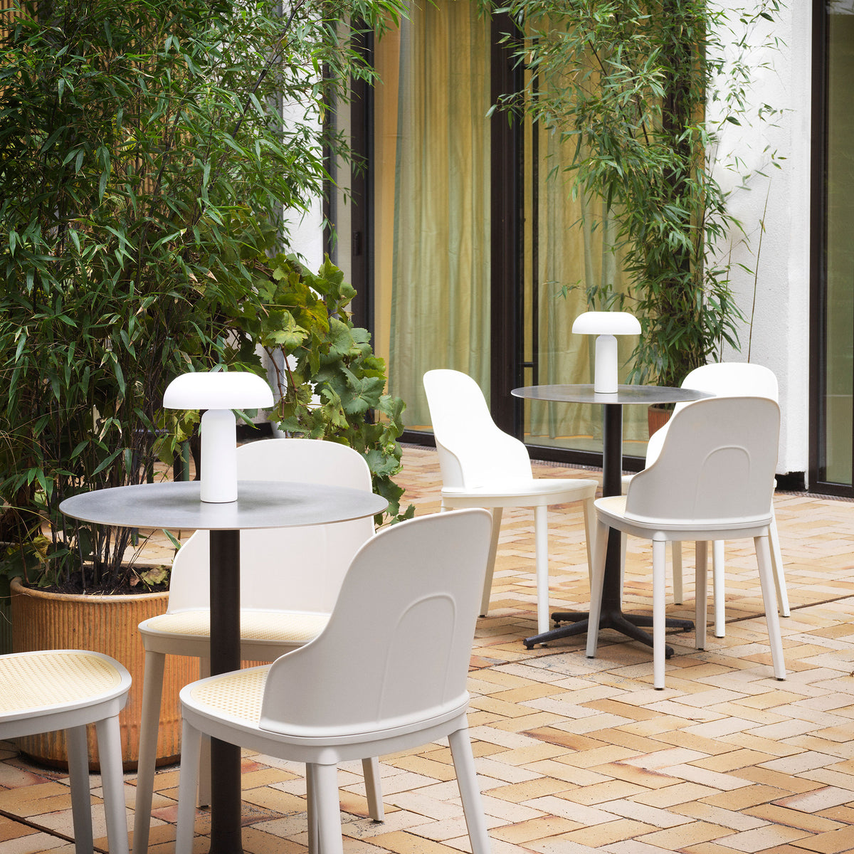 Normann Copenhagen - Porta LED Akku-Tischleuchte | weiß