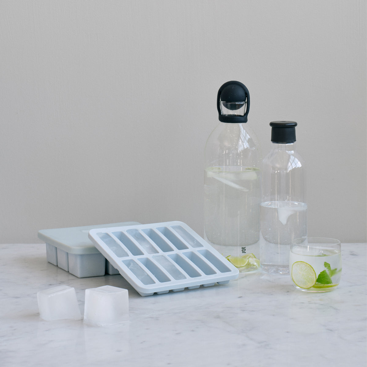 Rig-Tig by Stelton - Freeze-It Eiswürfelbereiter mit Deckel | klein