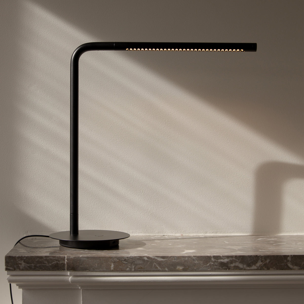 Umage - Omni LED-Tischleuchte | schwarz