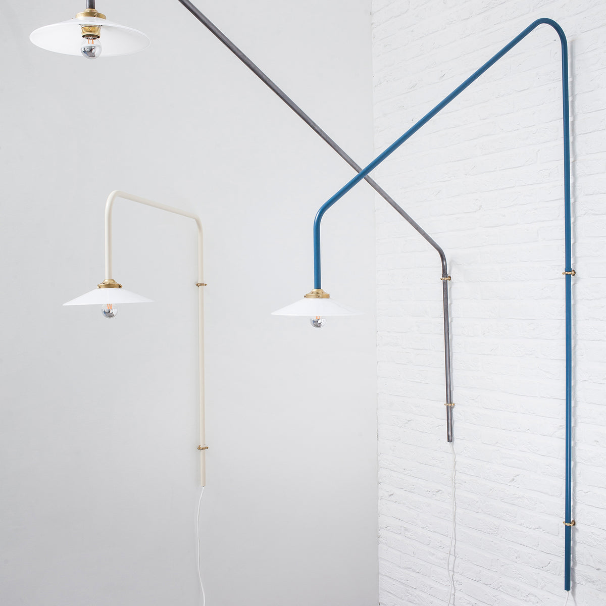 Valerie Objects - Hanging Lamp N°4 Wandleuchte | blau